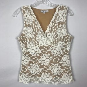 Cabi Sleeveless Cream lace Nude Lining Size Large